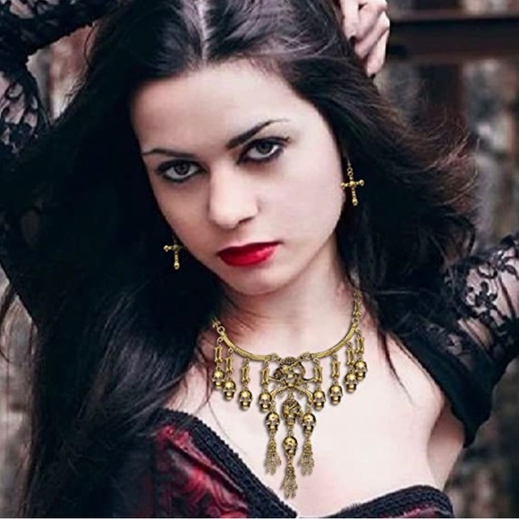 Gold Skull Necklace  Earrings - Picture 6 of 7